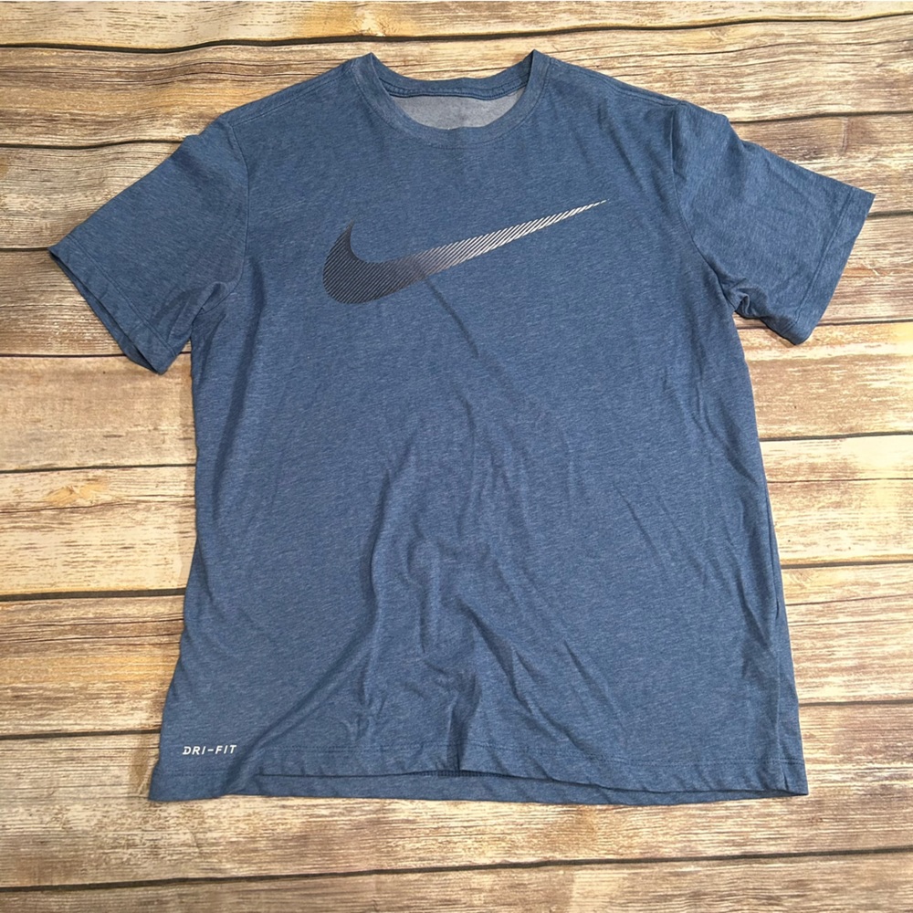 [NWOT]Nike Dri-fit. Blue. Medium